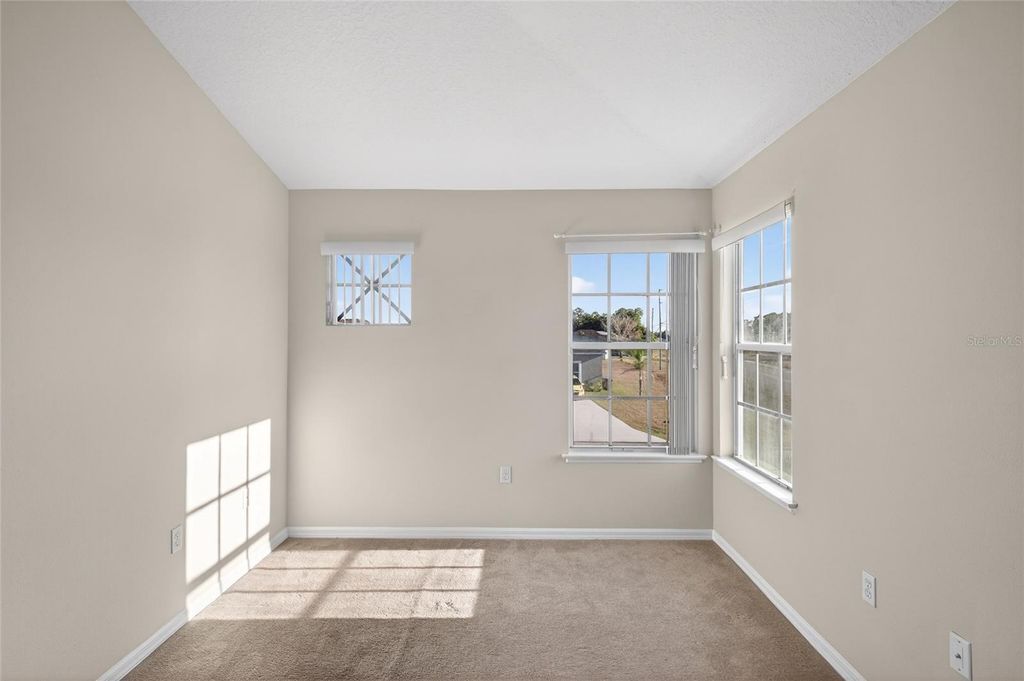 Image 40 of property listing at 1001 DAMPIERRE COURT, Kissimmee, FL 34759