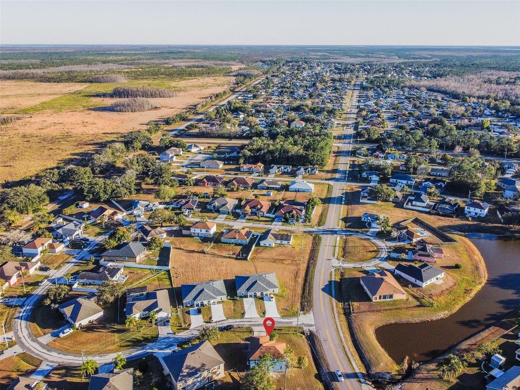 Image 60 of property listing at 1001 DAMPIERRE COURT, Kissimmee, FL 34759