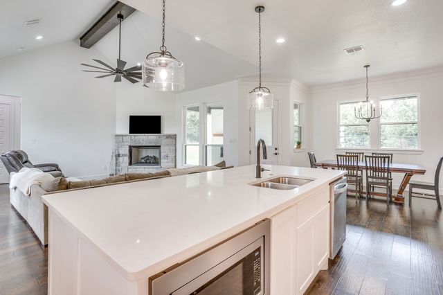 1057 Resolute Road, Millsap, TX 76066