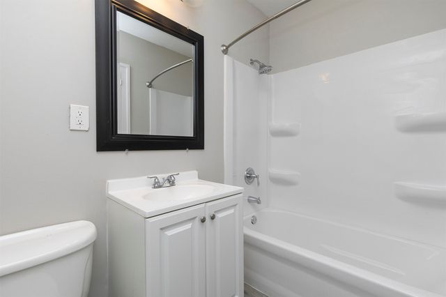 1327 39th Street, Des Moines, IA 50311