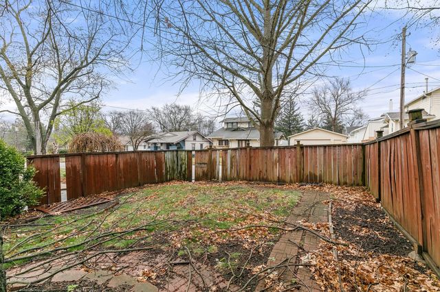 1327 39th Street, Des Moines, IA 50311