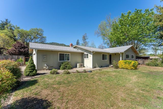 80 Whitmore Ln, Ukiah, CA 95482