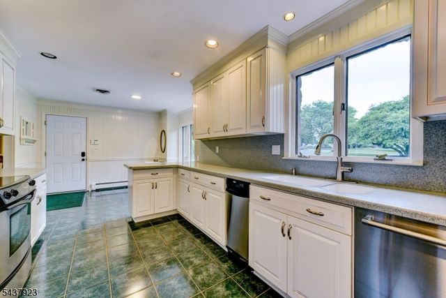 1 Hendrick Rd, Readington Twp., NJ 08822