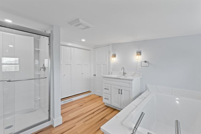673 Page Hill Road, Tamworth, NH 03886