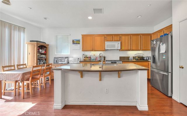 11140 Bridgepoint Court, Riverside, CA 92505