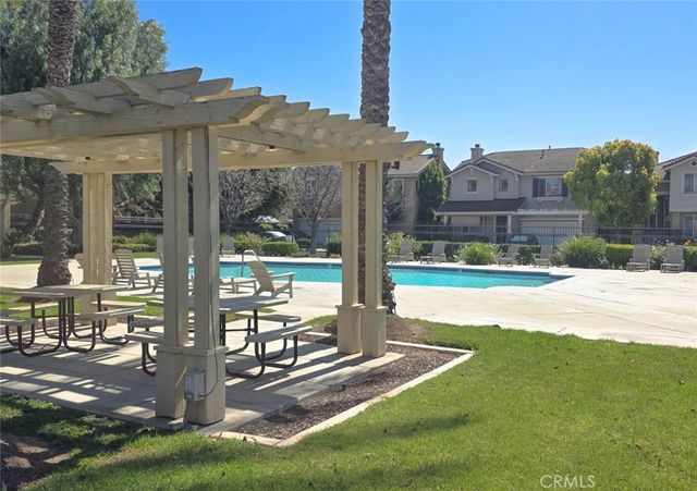 11140 Bridgepoint Court, Riverside, CA 92505