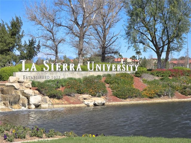 11140 Bridgepoint Court, Riverside, CA 92505