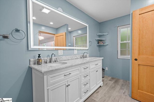 150 Orchard Drive, Inman, SC 29349