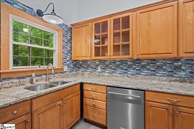 150 Orchard Drive, Inman, SC 29349