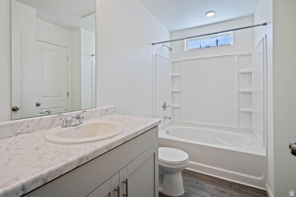 Image 3 of property listing at 367 E KANAB CREEK DR #198, Saratoga Springs, UT 84045