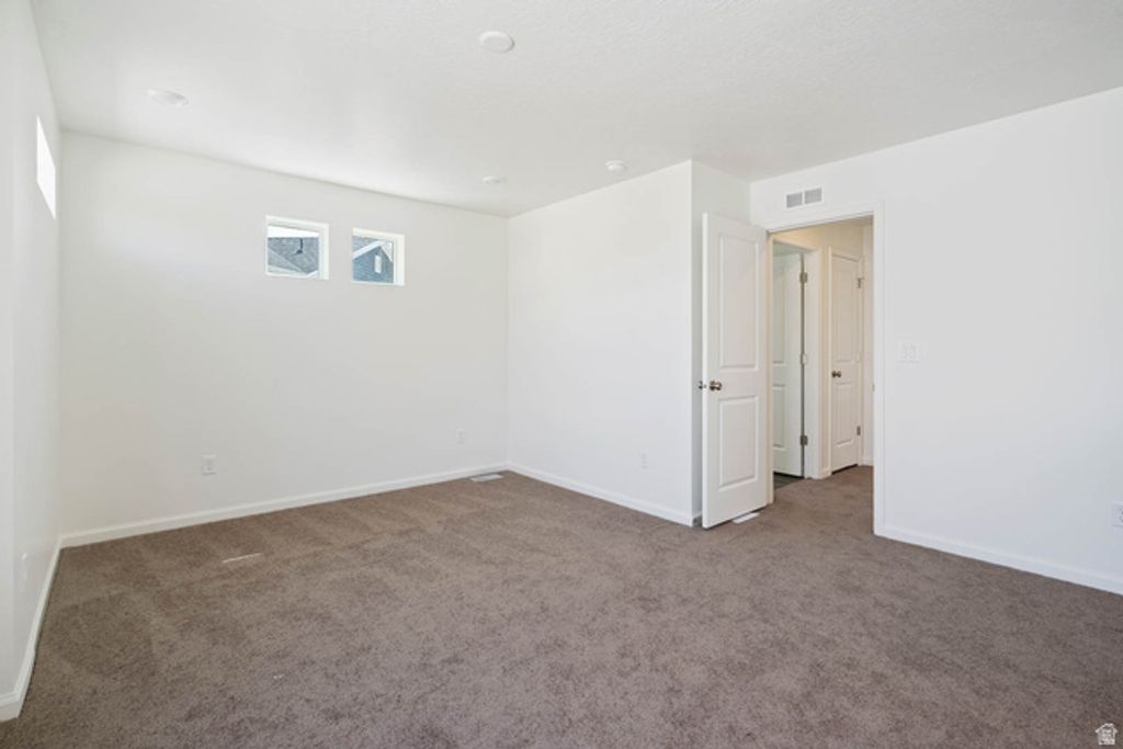 Image 27 of property listing at 367 E KANAB CREEK DR #198, Saratoga Springs, UT 84045
