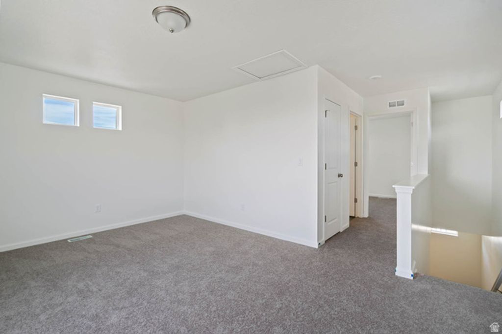 Image 7 of property listing at 367 E KANAB CREEK DR #198, Saratoga Springs, UT 84045