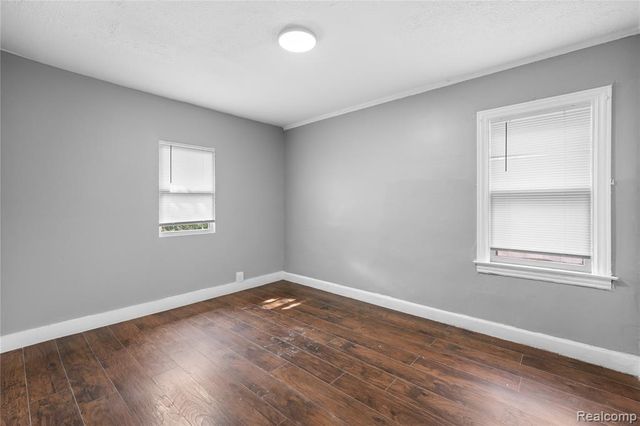 15097 Steel Street, Detroit, MI 48227