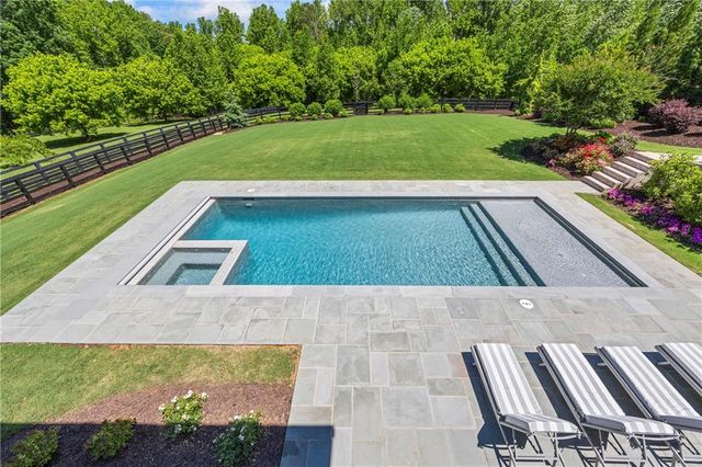 115 Trinity Hollow Drive, Canton, GA 30115