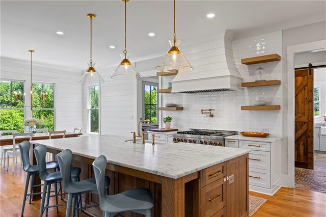 115 Trinity Hollow Drive, Canton, GA 30115