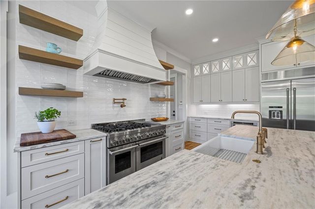 115 Trinity Hollow Drive, Canton, GA 30115