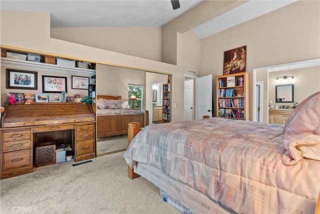 20172 Shadow Island Dr., Canyon Country, CA 91351