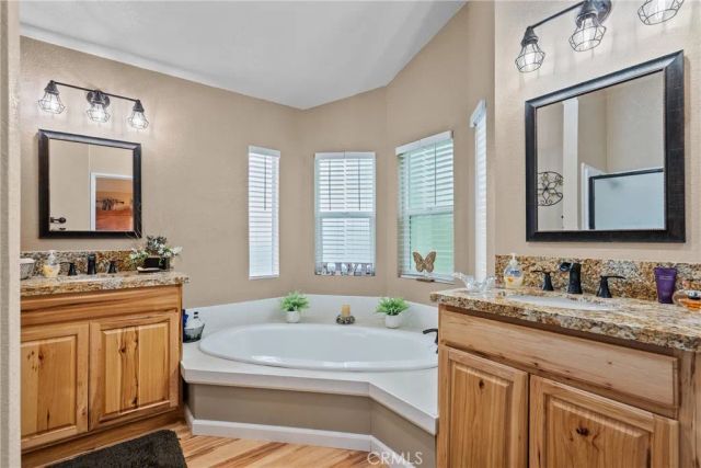 20172 Shadow Island Dr., Canyon Country, CA 91351