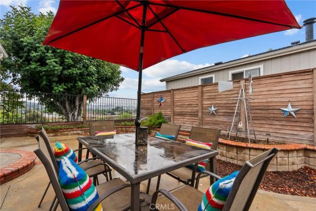 20172 Shadow Island Dr., Canyon Country, CA 91351