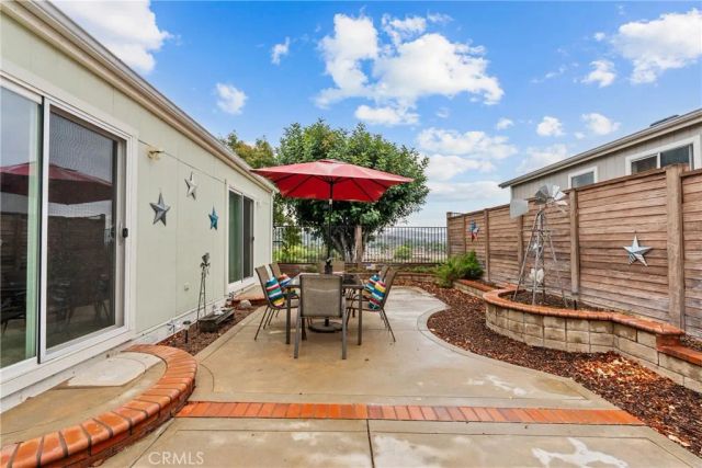 20172 Shadow Island Dr., Canyon Country, CA 91351