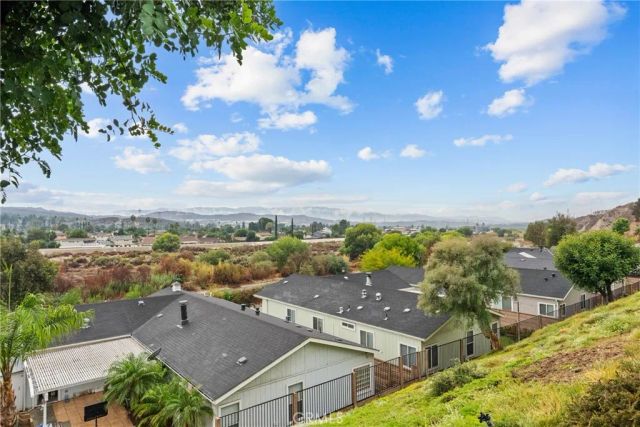 20172 Shadow Island Dr., Canyon Country, CA 91351