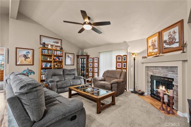 20172 Shadow Island Dr., Canyon Country, CA 91351