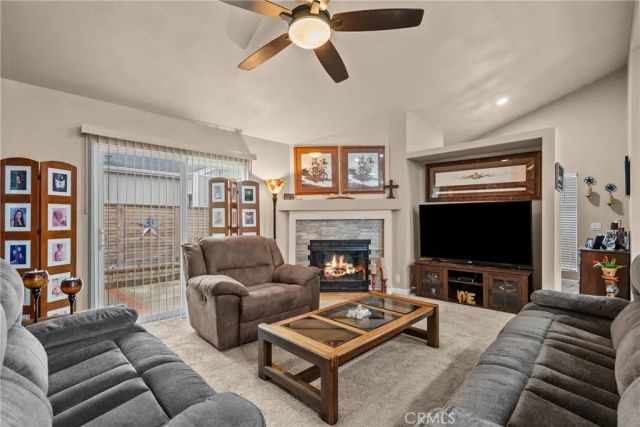 20172 Shadow Island Dr., Canyon Country, CA 91351