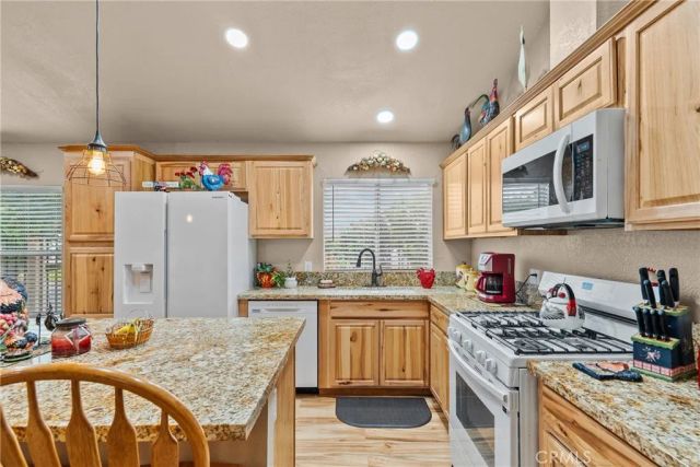 20172 Shadow Island Dr., Canyon Country, CA 91351