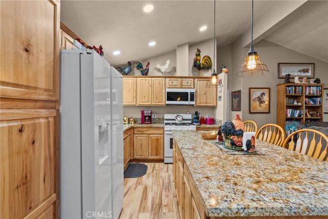 20172 Shadow Island Dr., Canyon Country, CA 91351