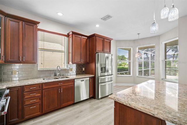 4042 WESTBOURNE CIRCLE, Sarasota, FL 34238