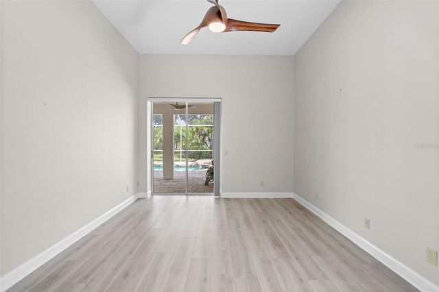 4042 WESTBOURNE CIRCLE, Sarasota, FL 34238