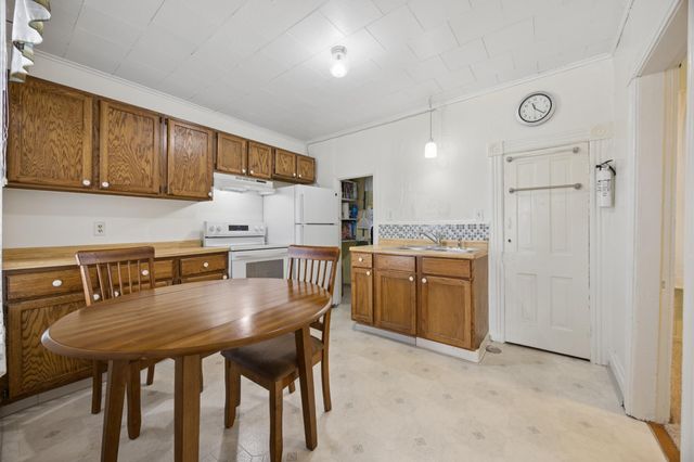 1351 Ames Avenue, Saint Paul, MN 55106