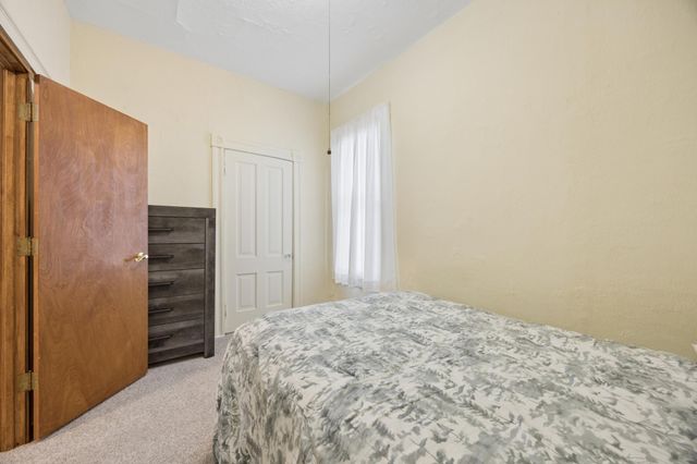 1351 Ames Avenue, Saint Paul, MN 55106