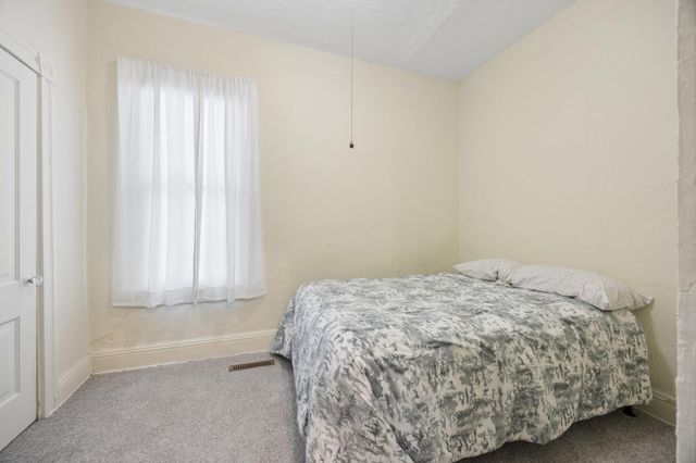 1351 Ames Avenue, Saint Paul, MN 55106