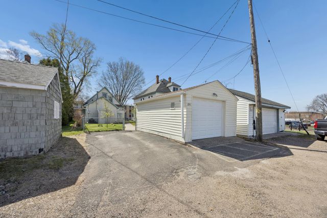 1351 Ames Avenue, Saint Paul, MN 55106