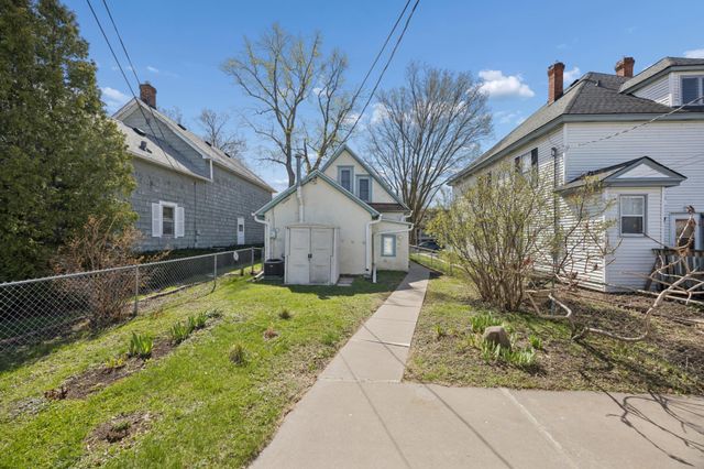 1351 Ames Avenue, Saint Paul, MN 55106