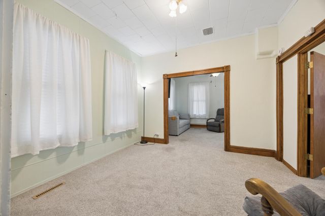 1351 Ames Avenue, Saint Paul, MN 55106