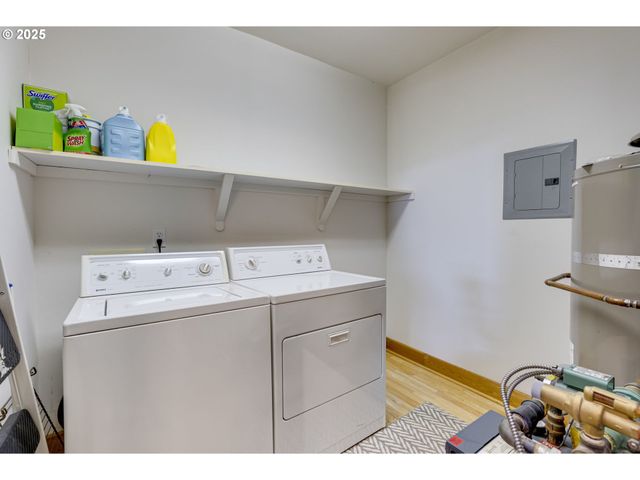 2777 Nw SAVIER St, Portland, OR 97210