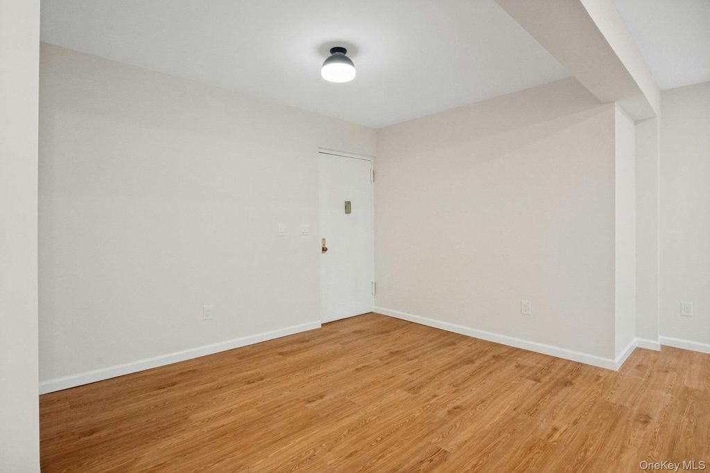 180 E Hartsdale Avenue 1E, Hartsdale, NY 10530 — photo 4