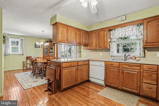 150 MAYLYN AVE, Dallastown, PA 17313