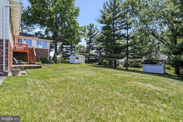 150 MAYLYN AVE, Dallastown, PA 17313