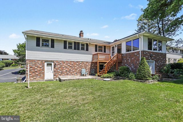 150 MAYLYN AVE, Dallastown, PA 17313