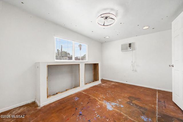 6991 E Brooks Drive, Tucson, AZ 85730