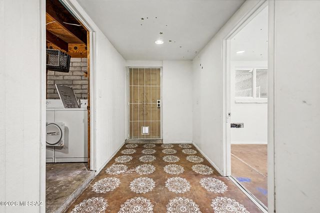 6991 E Brooks Drive, Tucson, AZ 85730