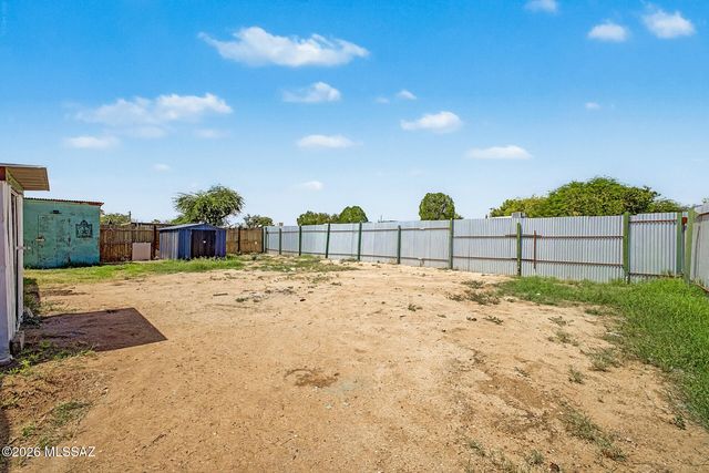 6991 E Brooks Drive, Tucson, AZ 85730