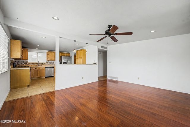 6991 E Brooks Drive, Tucson, AZ 85730