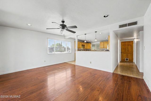 6991 E Brooks Drive, Tucson, AZ 85730