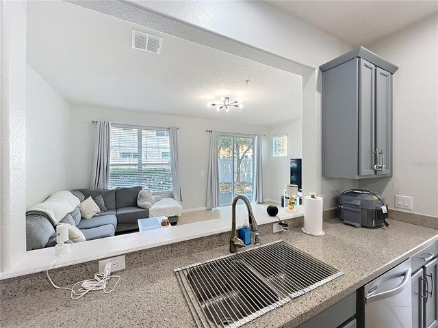 9575 SILVER BUTTONWOOD STREET, Orlando, FL 32832