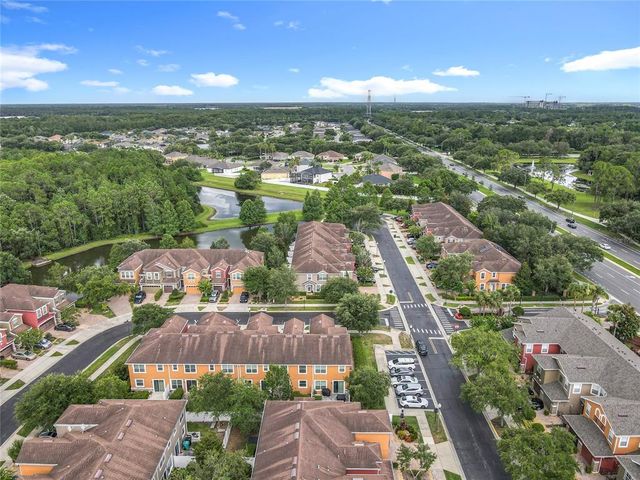 9575 SILVER BUTTONWOOD STREET, Orlando, FL 32832