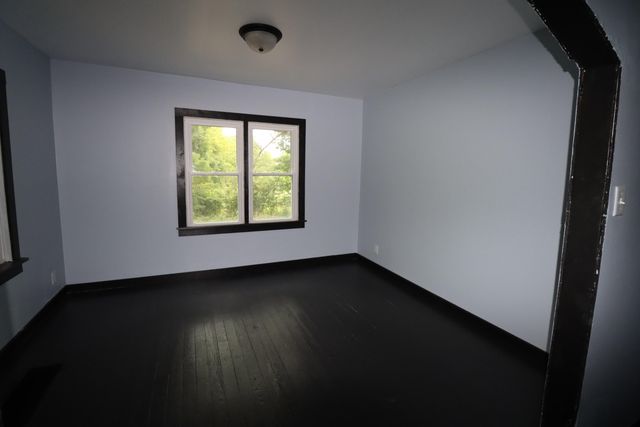 516 Ridgeland Avenue, Michigan City, IN 46360